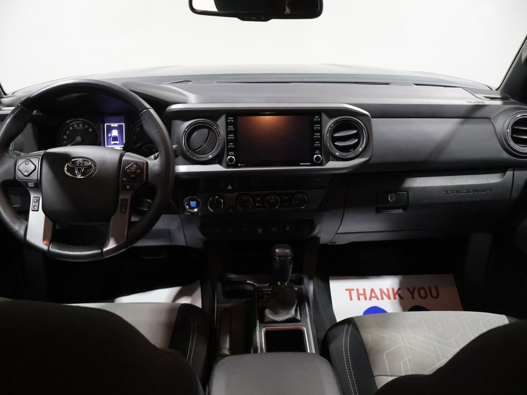 Used 2022 Toyota Tacoma TRD Off-Road w/ Technology Package image 17