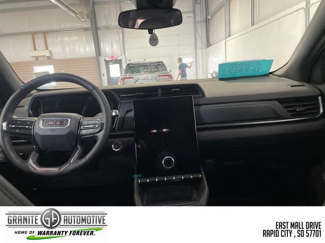 Used 2026 GMC Terrain AT4 AWD/4WD image 23