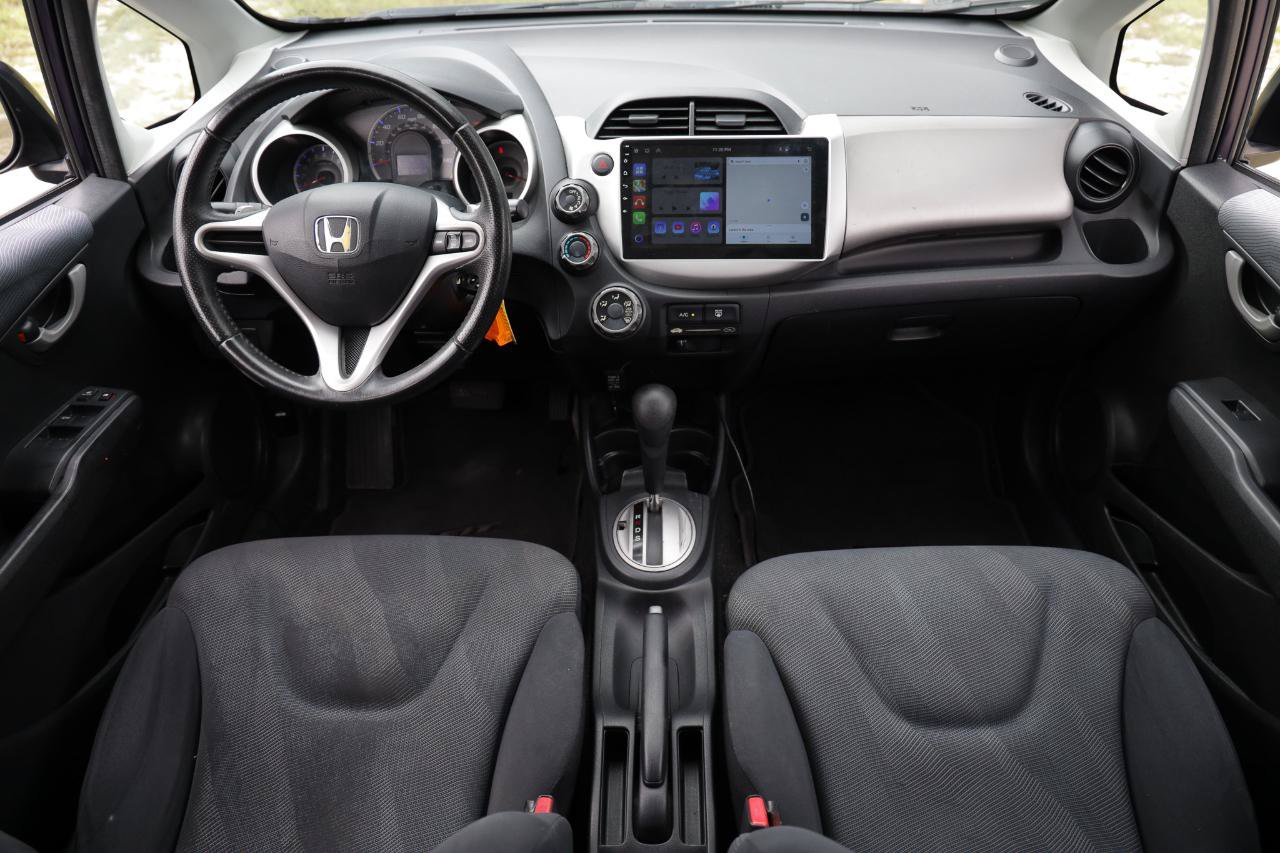 Used 2010 Honda Fit Sport image 2