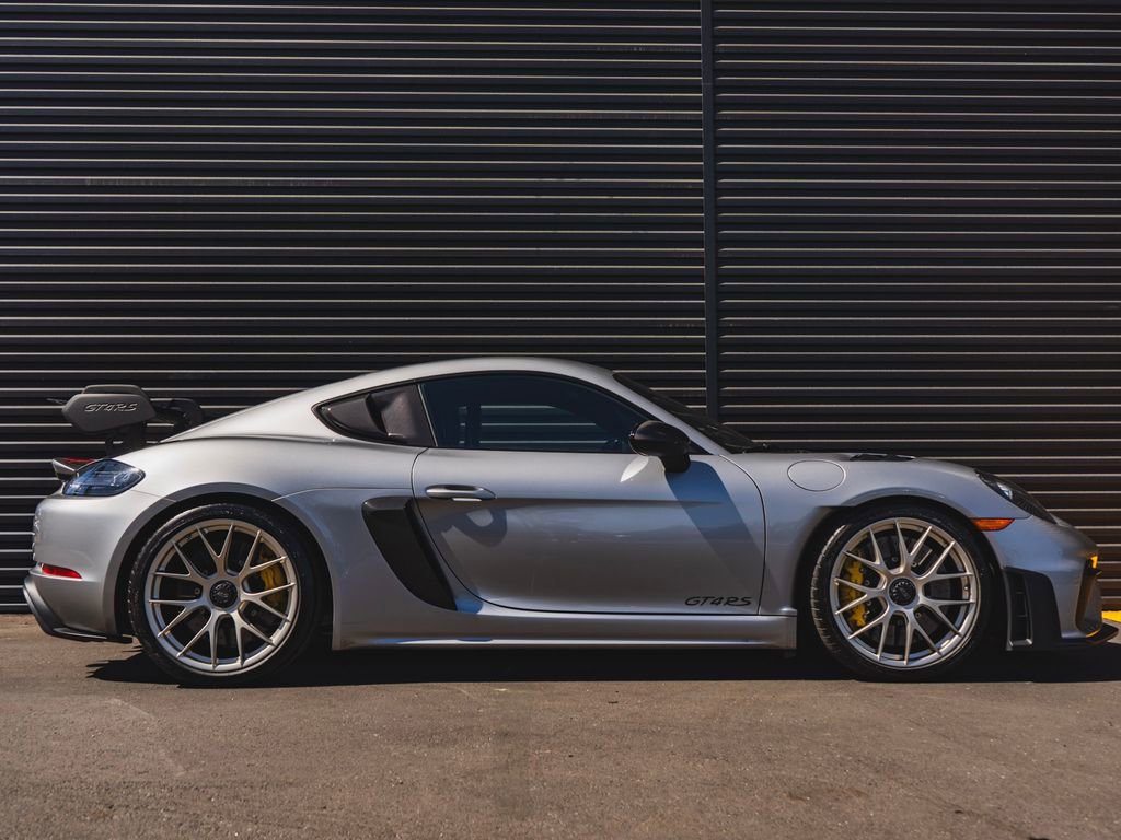 Used 2024 Porsche 718 Cayman GT4 RS image 6
