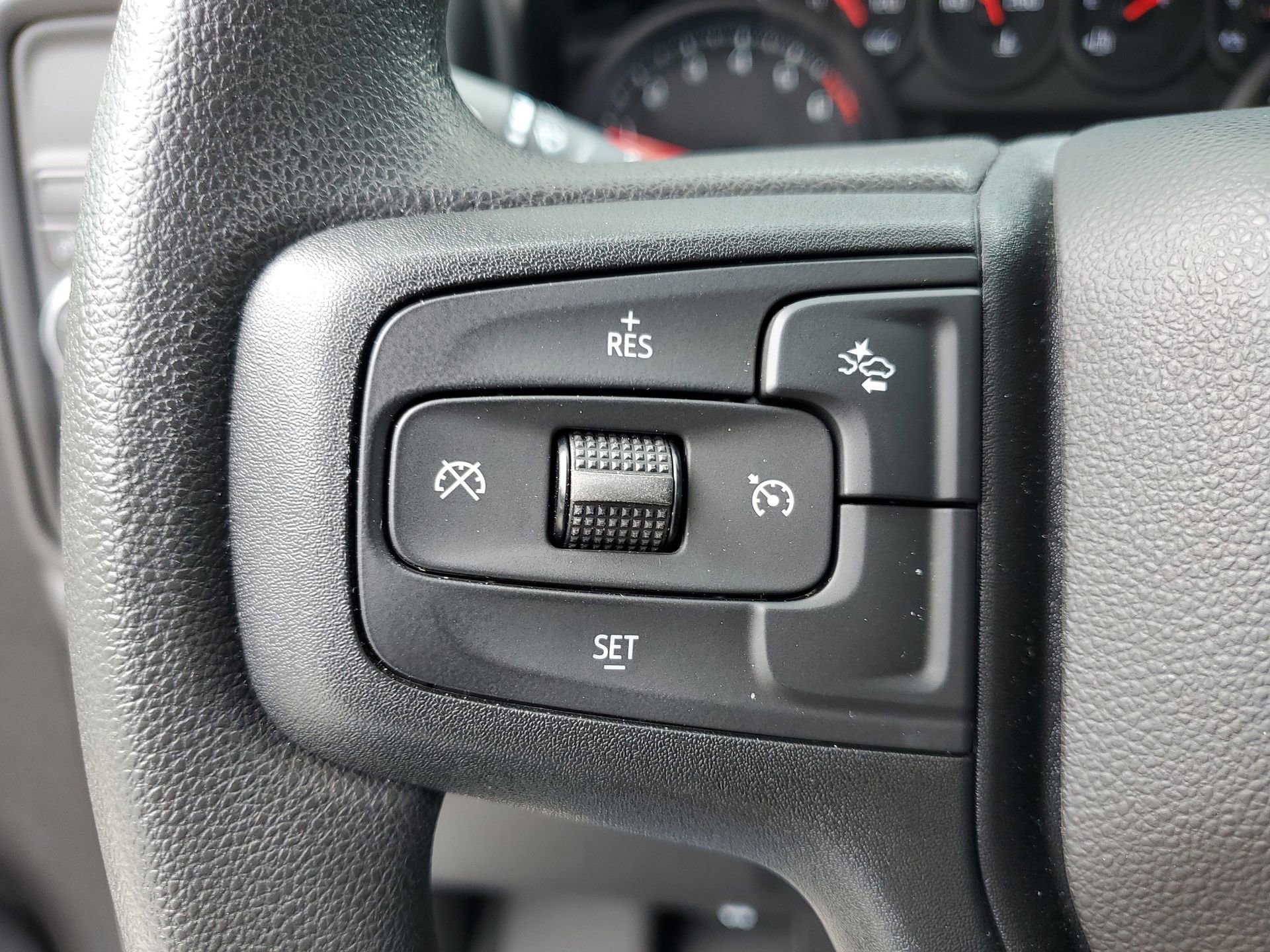 Used 2024 Chevrolet Silverado 1500 Custom w/ Turbomax Blackout Package image 12