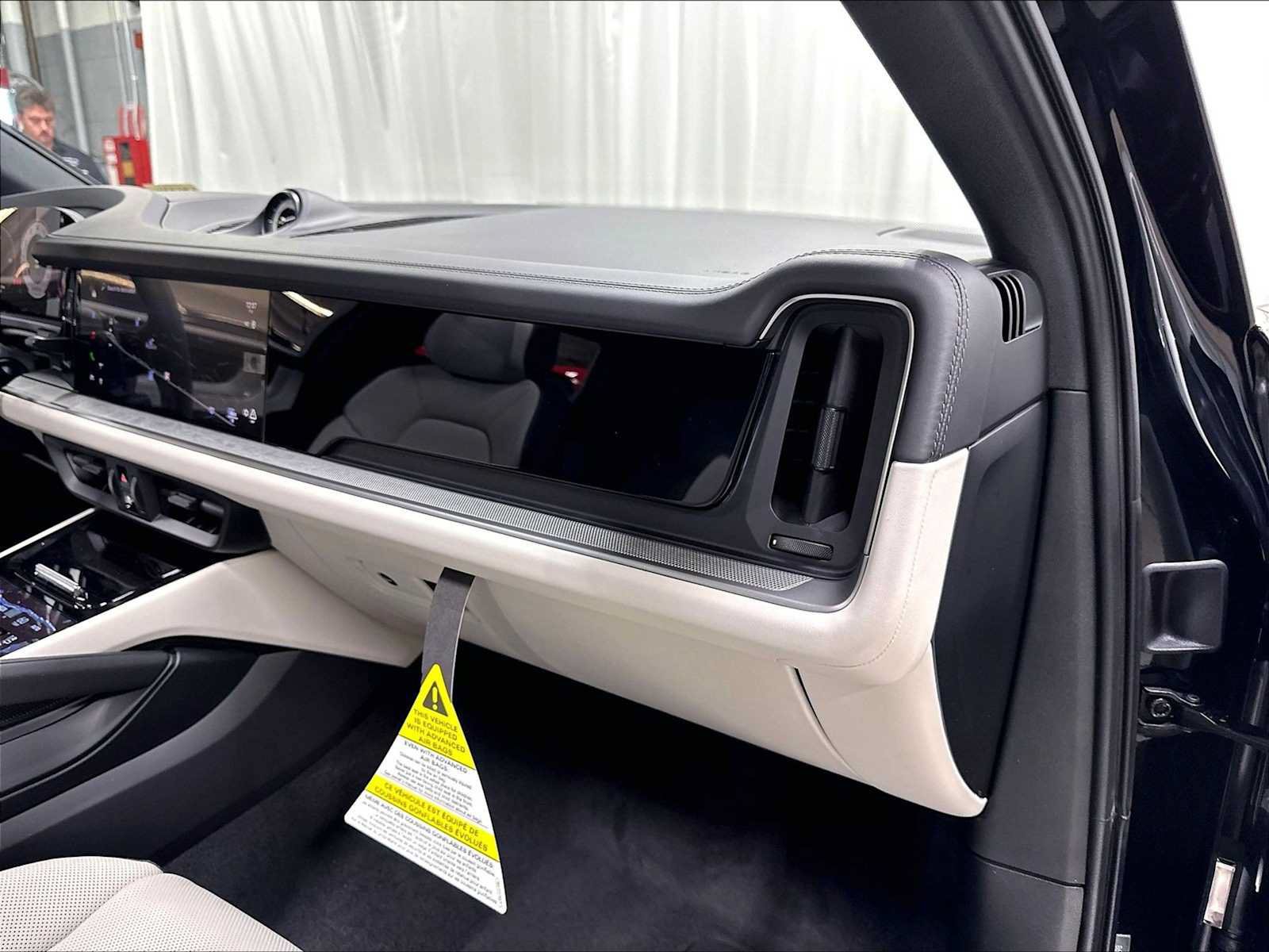New 2026 Porsche Cayenne S AWD/4WD image 27
