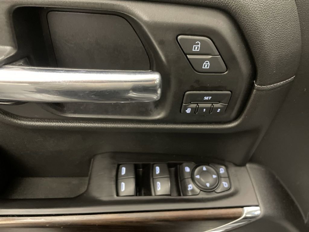 Used 2020 GMC Sierra 1500 SLT w/ SLT Premium Plus Package image 18