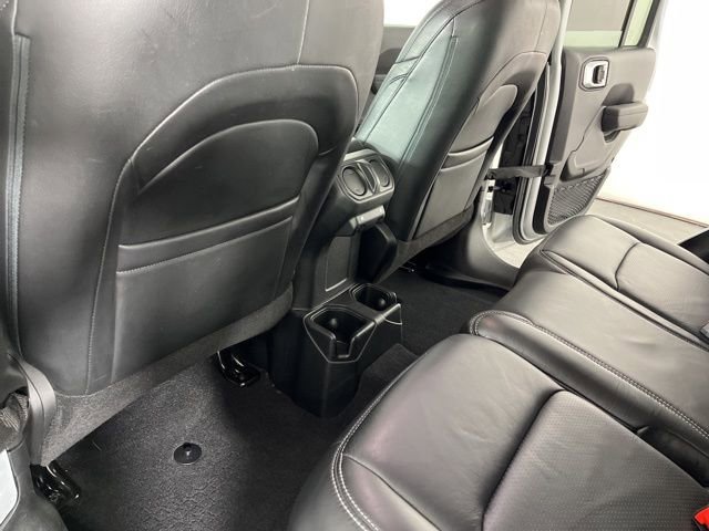 Used 2023 Jeep Wrangler Sport S image 38