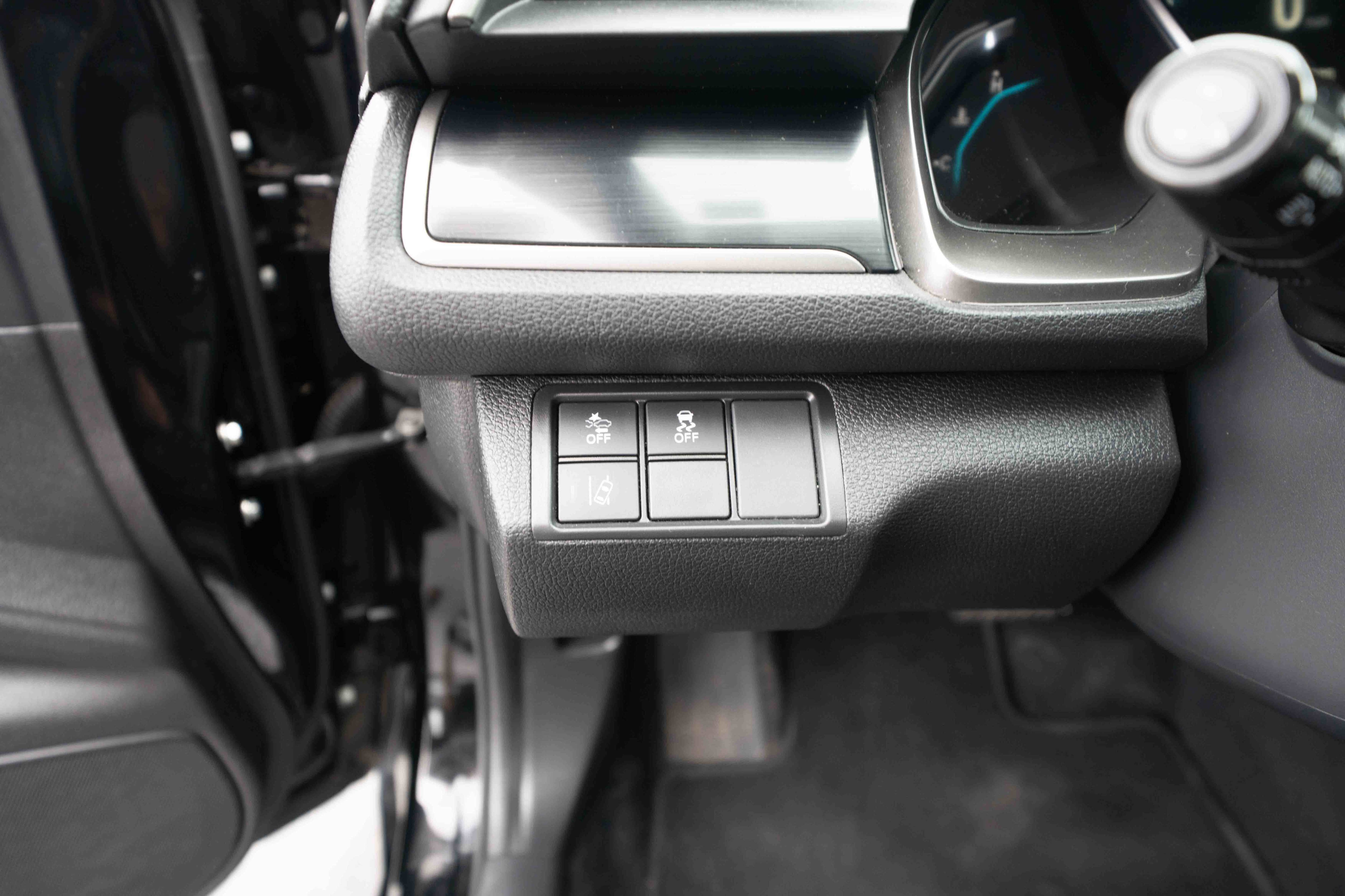 Used 2020 Honda Civic EX-L image 11