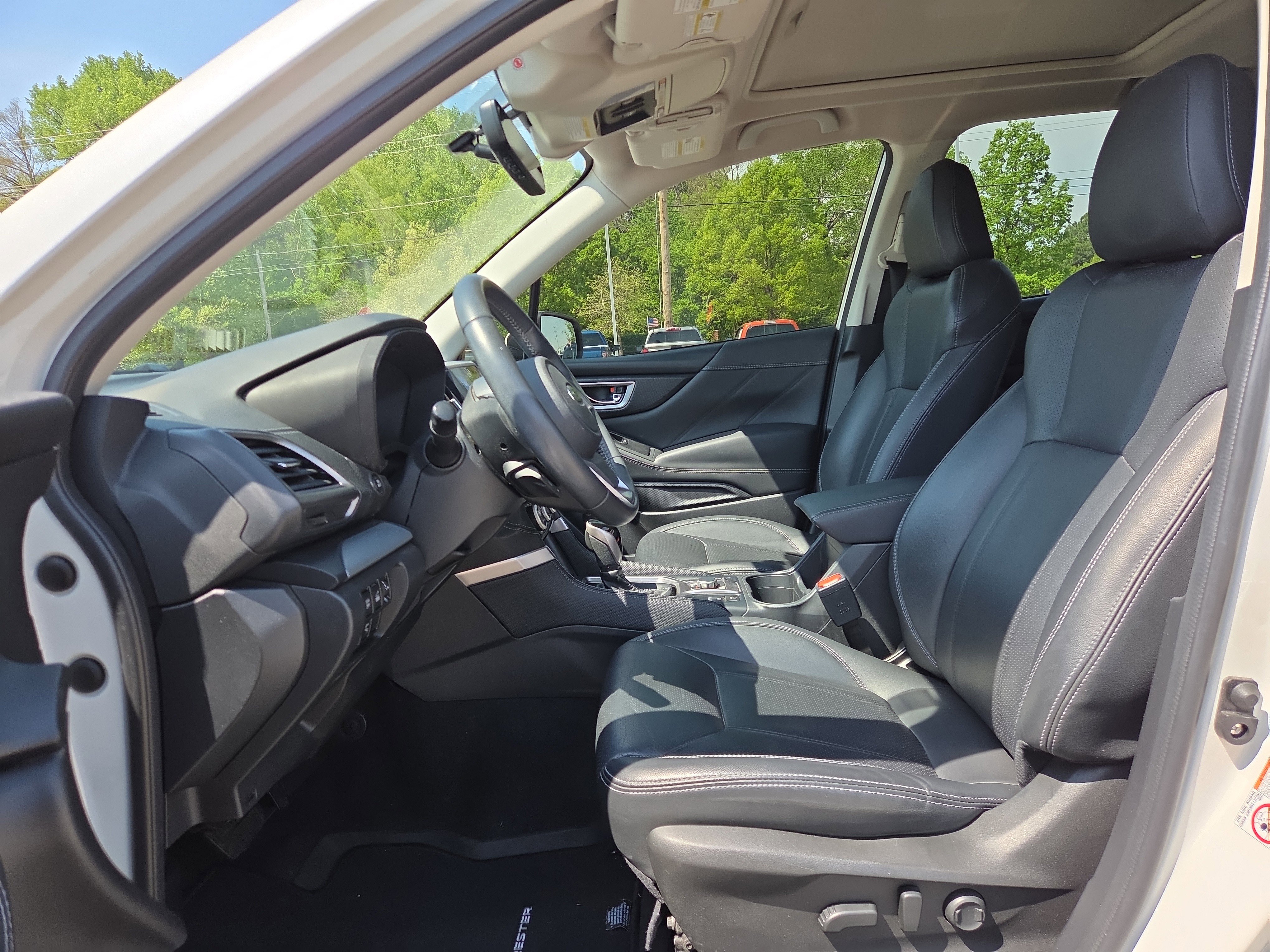 Used 2020 Subaru Forester Limited w/ Popular Package #3 image 10