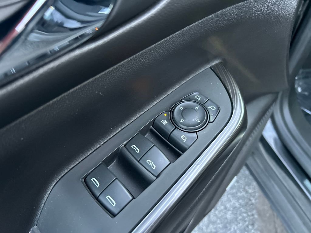 Used 2023 GMC Acadia SLT w/ Technology Package image 20