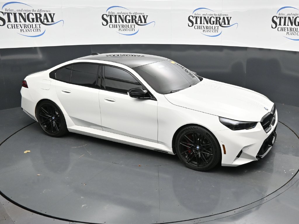 Used 2026 BMW M5 w/ Executive Package AWD/4WD image 18