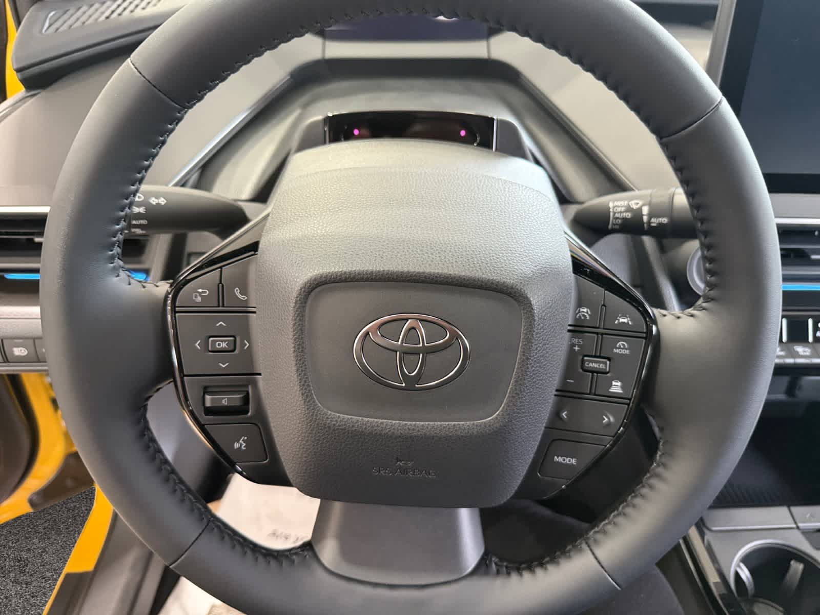 New 2026 Toyota Prius Plug-In Hybrid FWD image 13