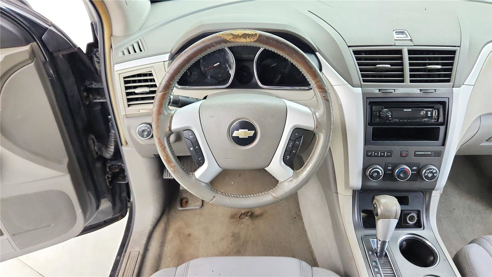 Used 2009 Chevrolet Traverse LT AWD/4WD image 18