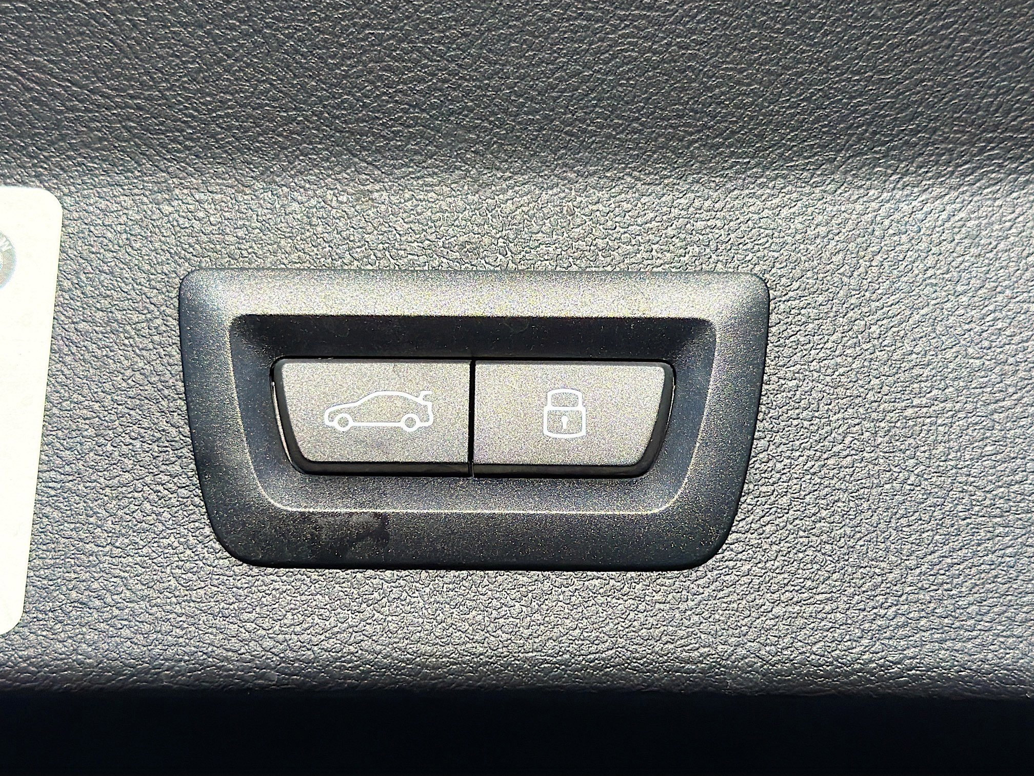 Used 2024 BMW X3 sDrive30i w/ Convenience Package w/ZPA RWD image 12