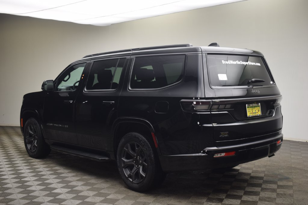 New 2026 Jeep Grand Wagoneer Limited AWD/4WD image 13