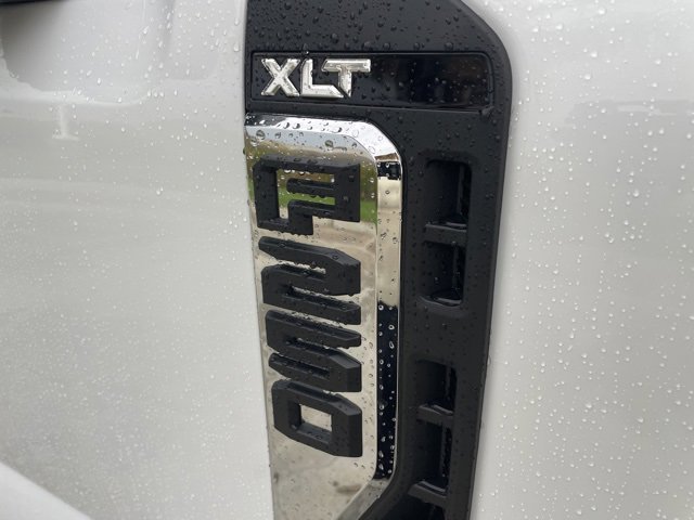 New 2026 Ford F250 XLT image 30