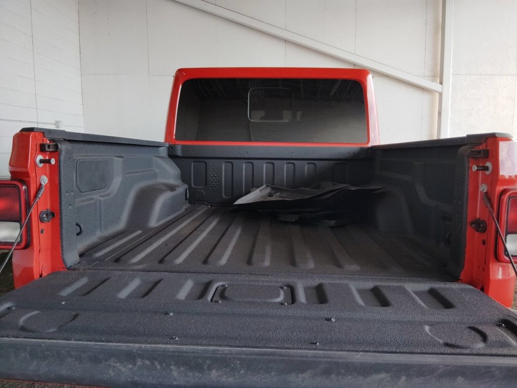 Used 2025 Jeep Gladiator Sport AWD/4WD image 20