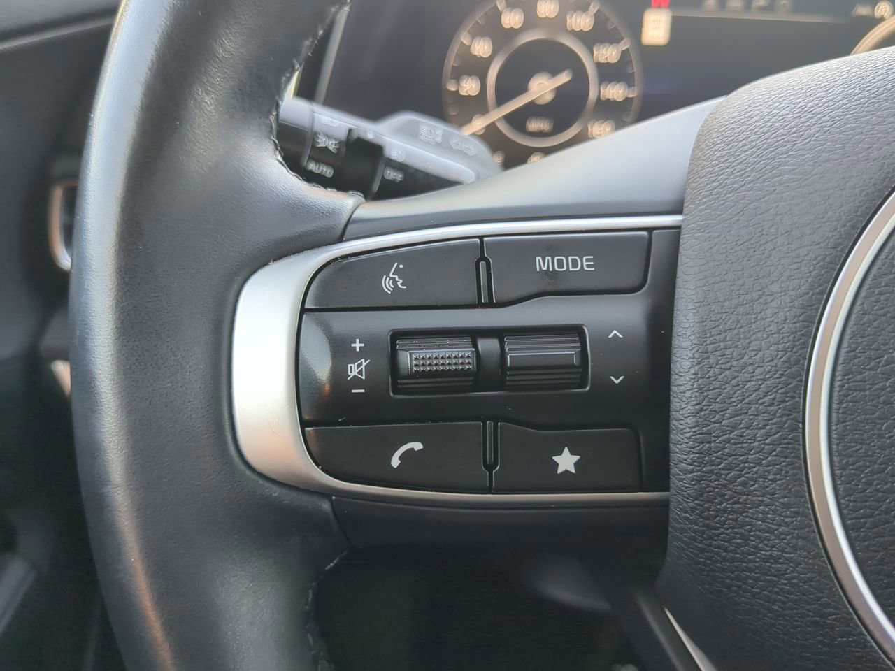 New 2026 Kia Sportage EX AWD/4WD image 7