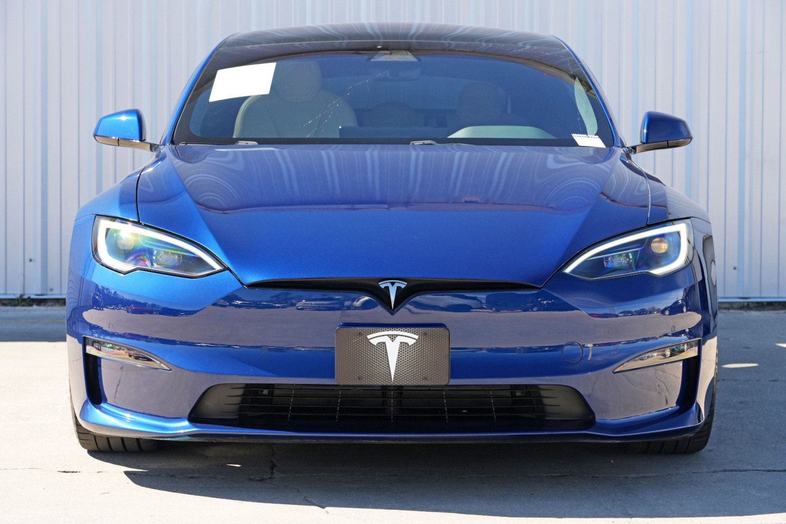 Used 2022 Tesla Model S Plaid image 7