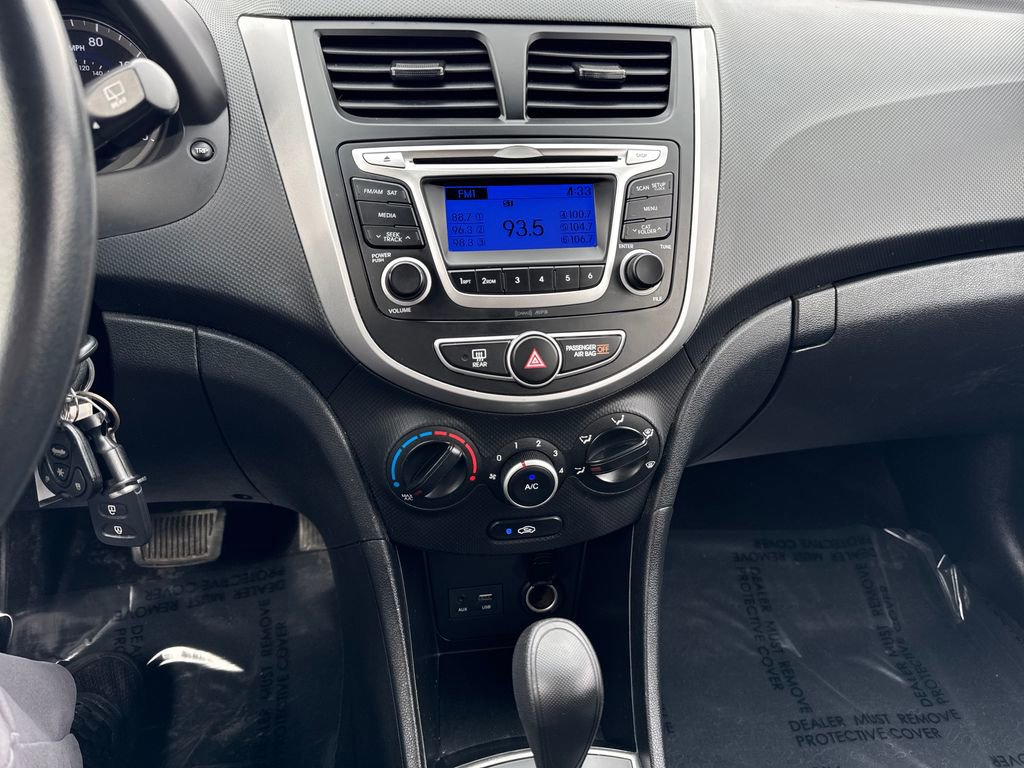 Used 2014 Hyundai Accent GS image 17
