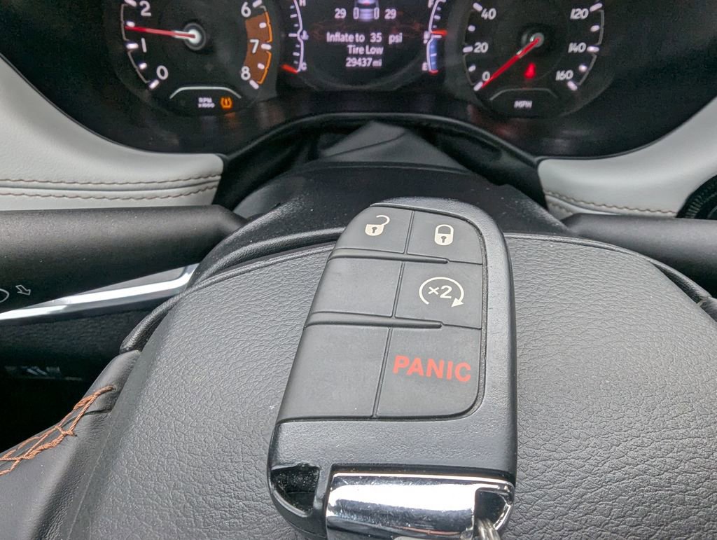 Used 2022 Jeep Compass Limited image 24