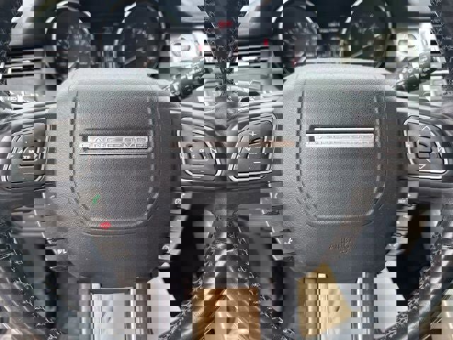 Used 2015 Land Rover Range Rover Evoque Pure Plus image 30