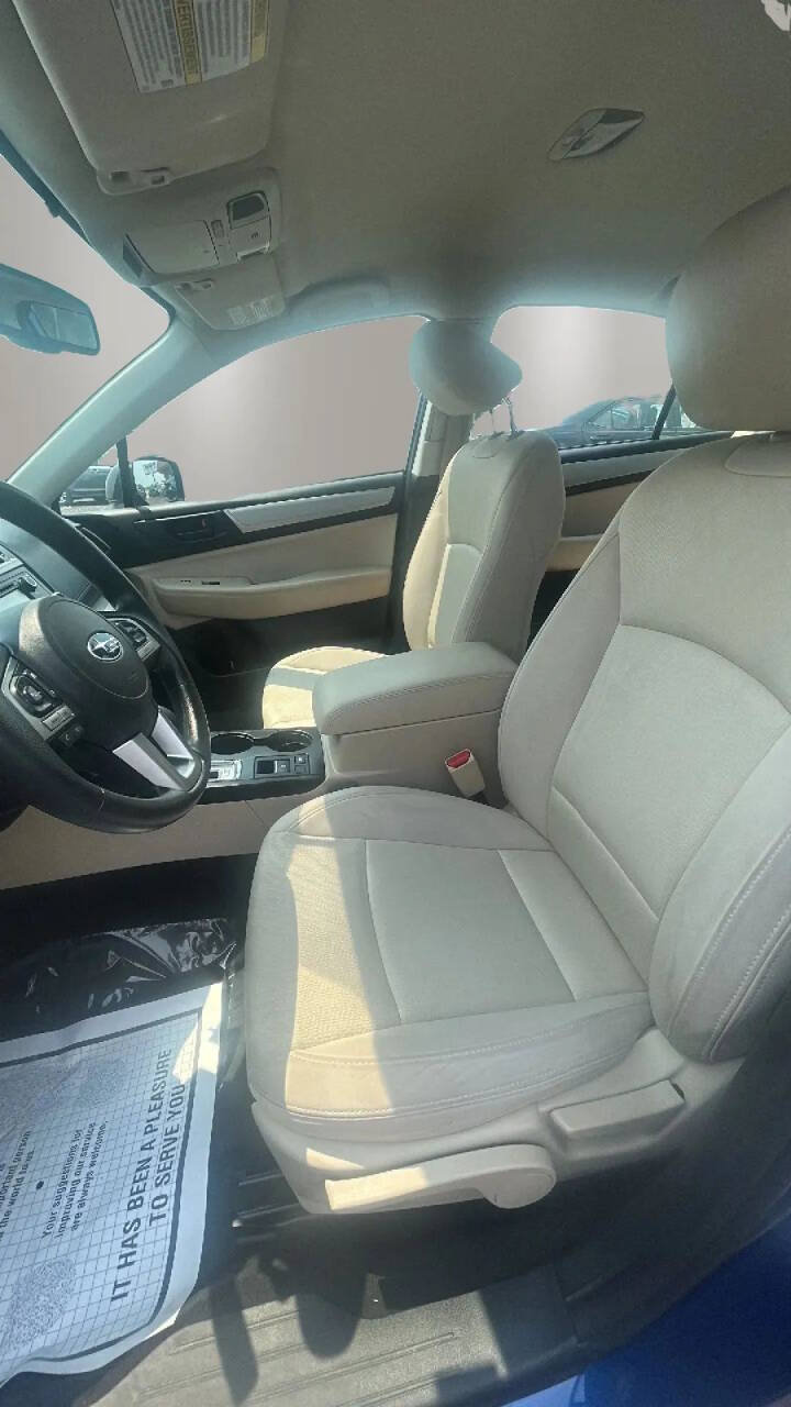 Used 2016 Subaru Legacy 2.5i AWD/4WD image 9