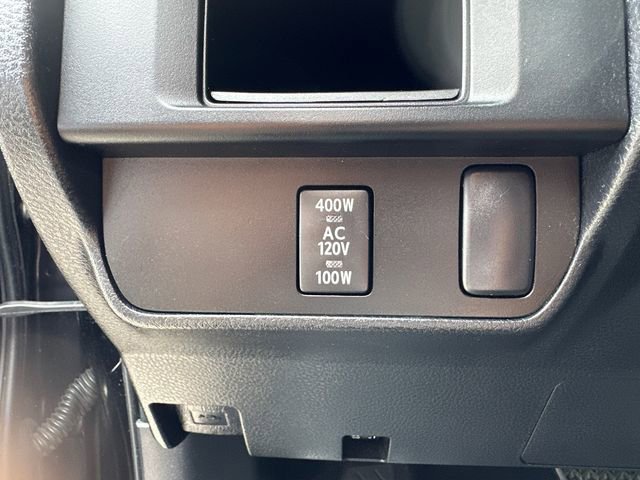 Used 2016 Toyota Tacoma TRD Off-Road w/ Premium & Technology Package image 24