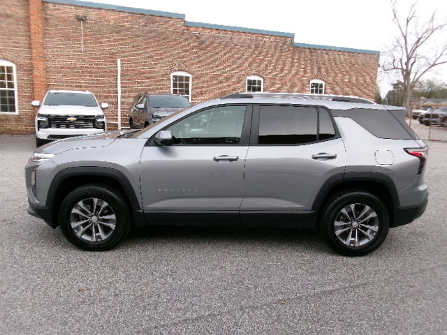 Used 2025 Chevrolet Equinox LT w/ Convenience Package II image 6