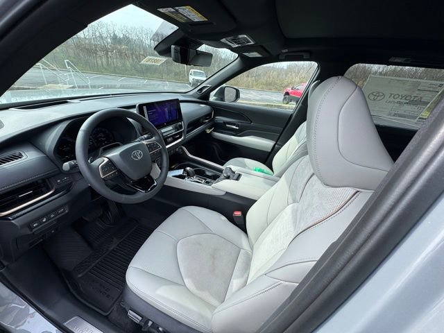 New 2026 Toyota Grand Highlander AWD Hybrid image 15