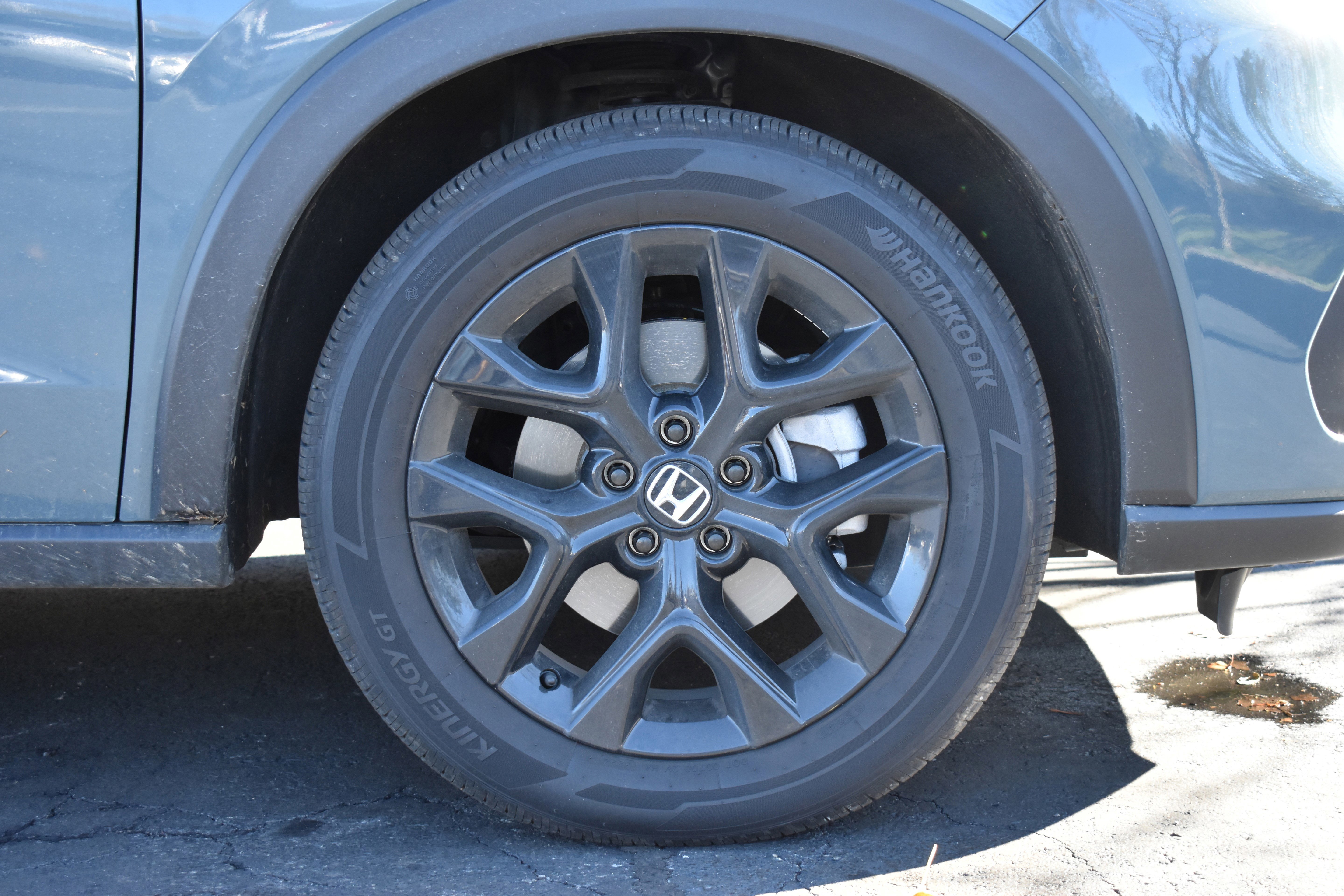 Certified 2025 Honda HR-V Sport image 34