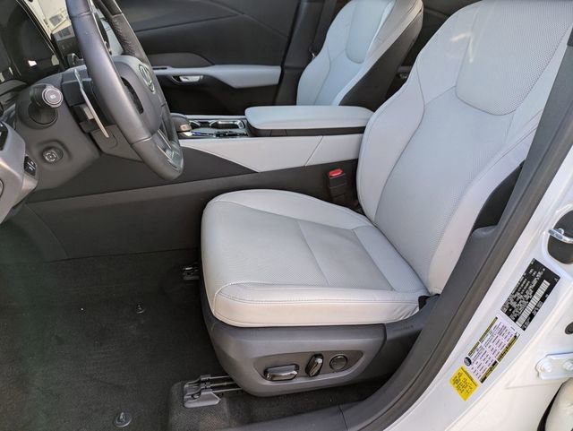 Used 2023 Lexus RX 350 Premium w/ Accessory Package image 12