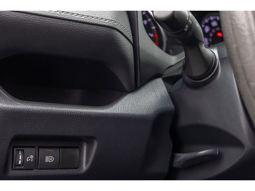 Used 2021 Toyota RAV4 XLE image 20