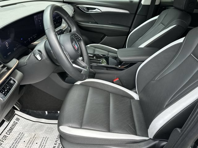 Used 2025 Buick Envision Sport Touring AWD/4WD image 37