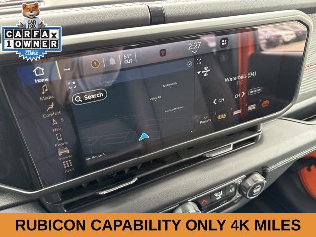 Used 2025 Jeep Gladiator Rubicon w/ Technology Group image 7