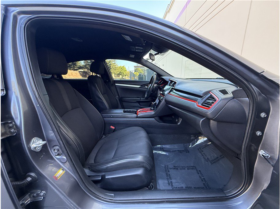 Used 2020 Honda Civic Sport image 13