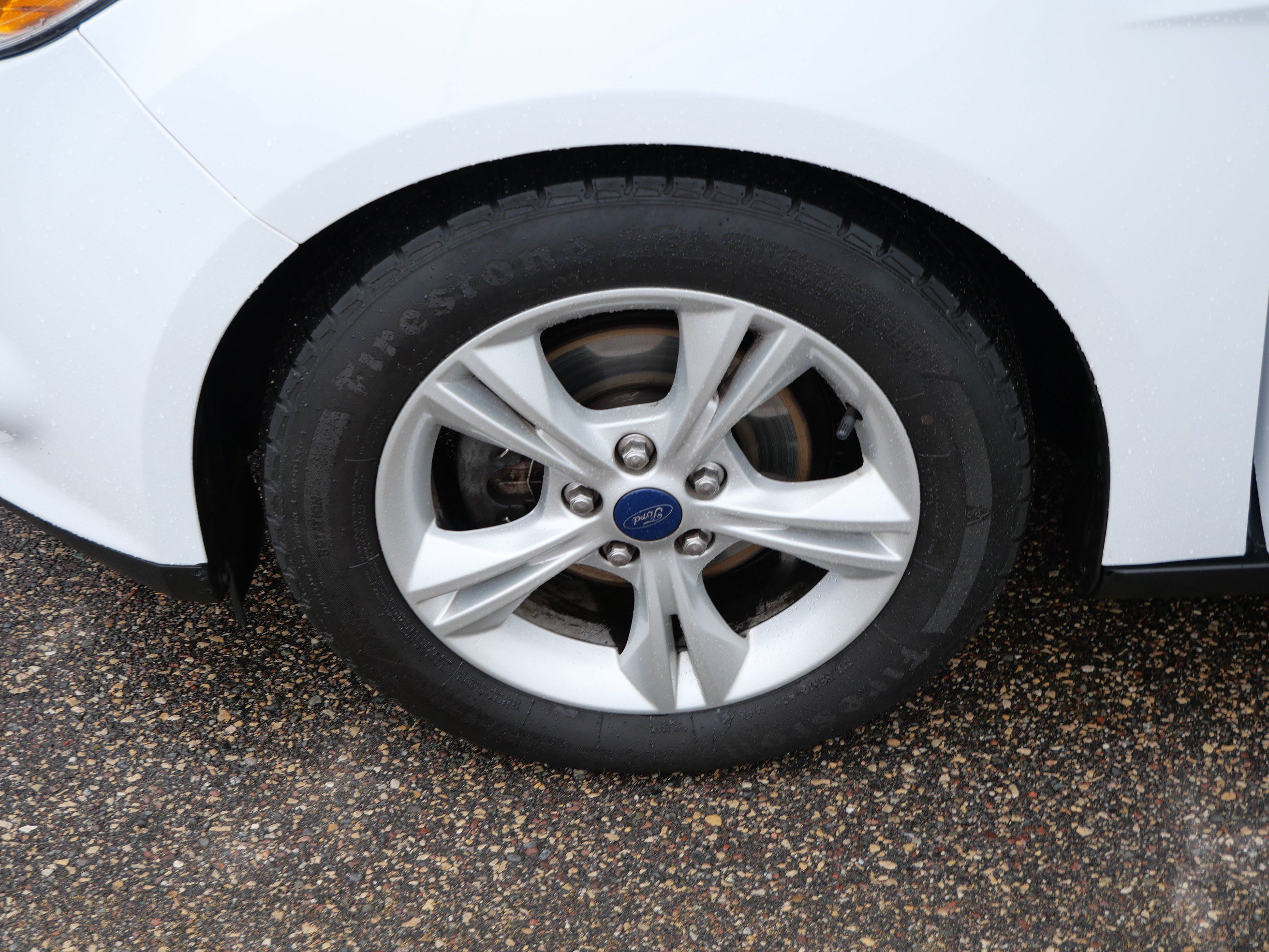 Used 2014 Ford Focus SE FWD image 15