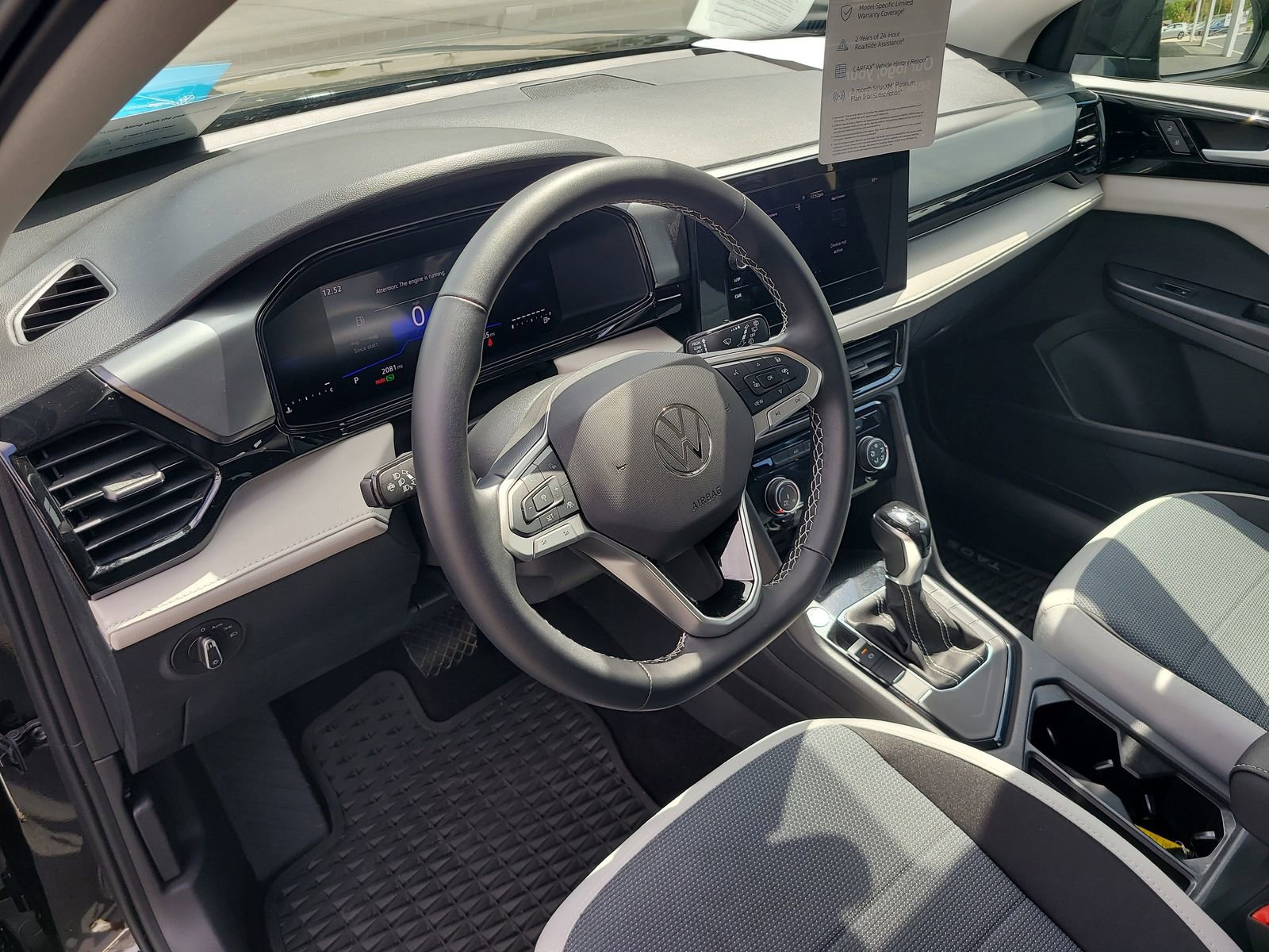 Certified 2025 Volkswagen Taos S FWD image 19