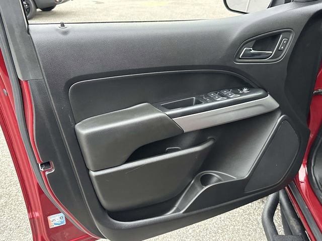 Used 2019 Chevrolet Colorado LT w/ LT Convenience Package image 17