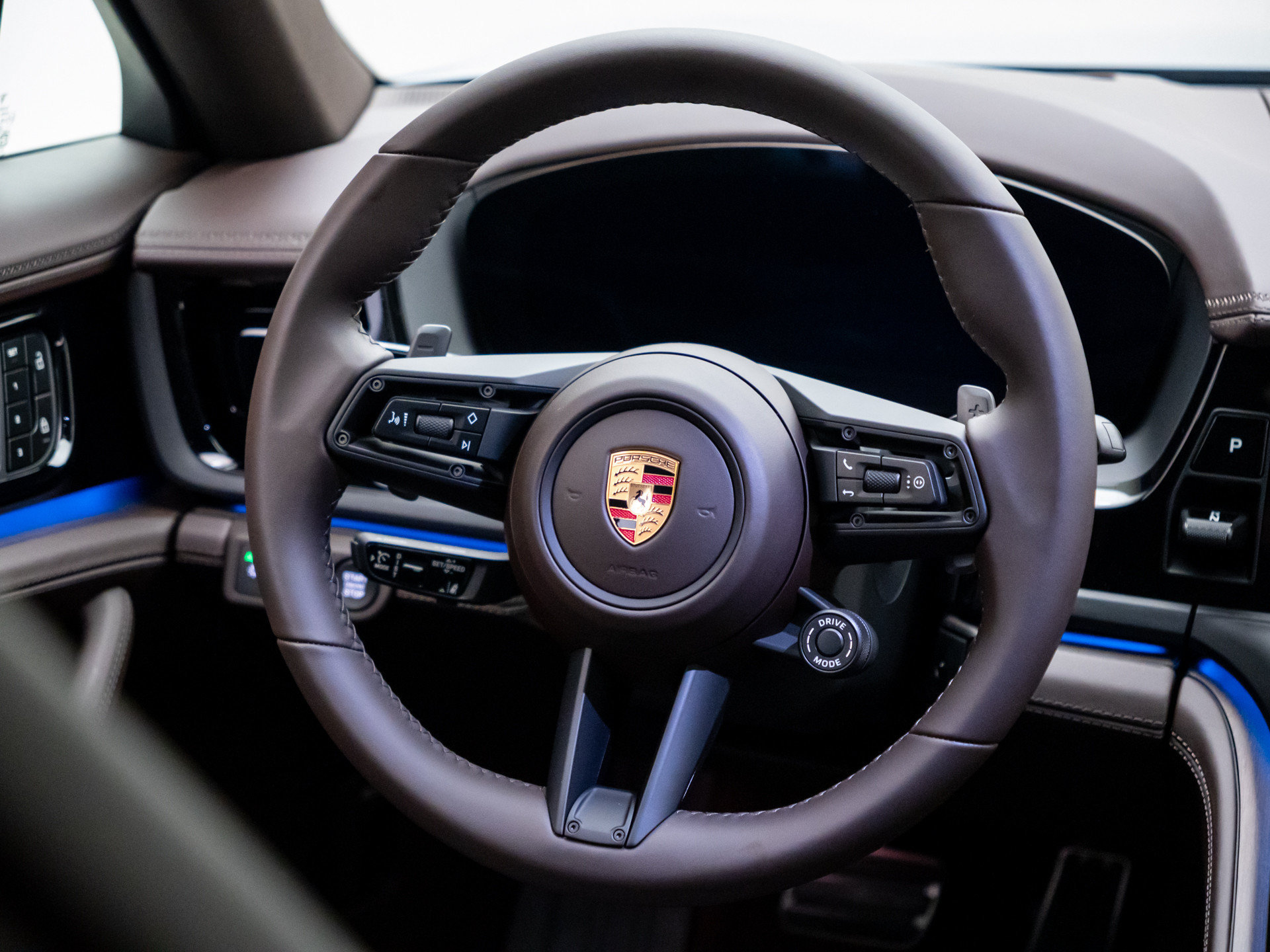 New 2026 Porsche Panamera 4 AWD/4WD image 12