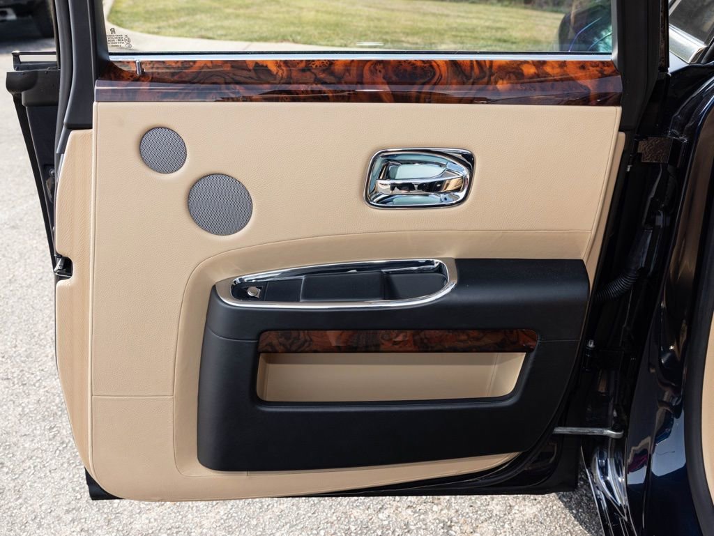 Used 2013 Rolls-Royce Ghost image 66