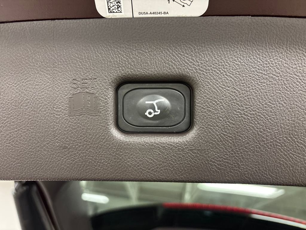 Used 2018 Lincoln MKX Black Label w/ Driver Assistance Package image 20