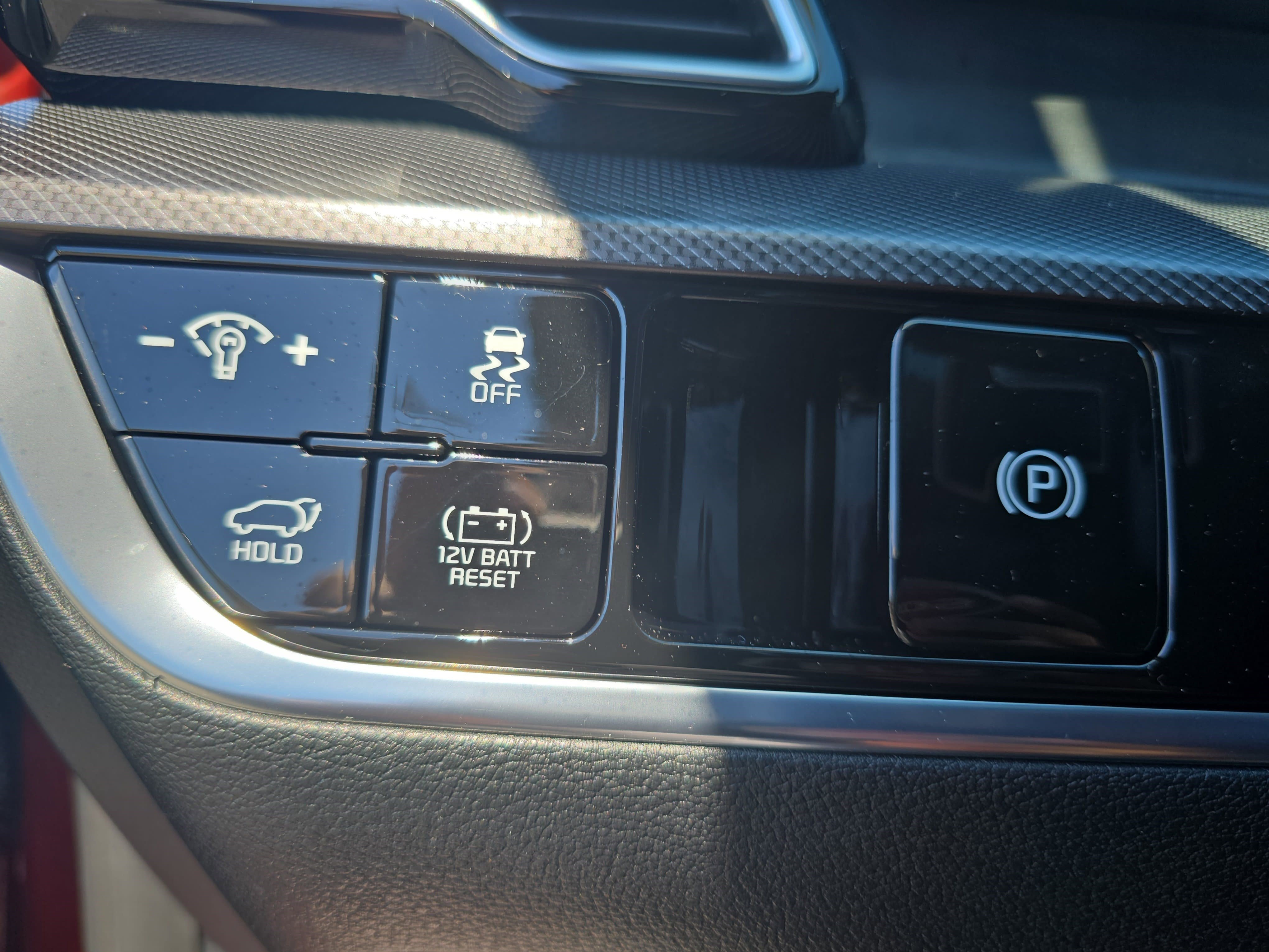 Used 2025 Kia Sportage SX Prestige AWD/4WD image 24