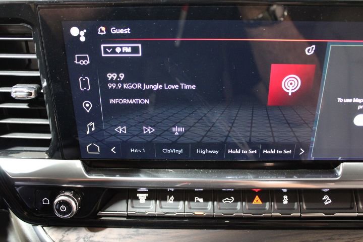 New 2026 GMC Sierra 2500 SLT w/ SLT Premium Package image 47