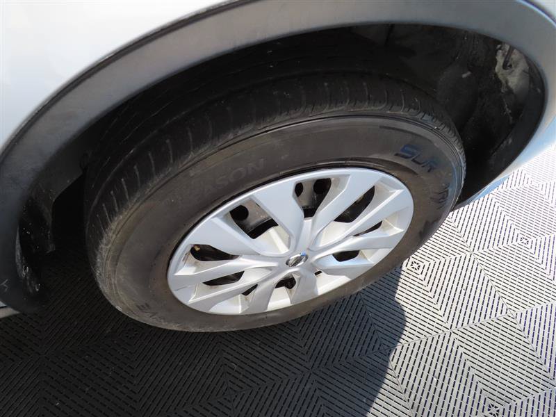 Used 2023 Nissan Murano SV FWD image 9