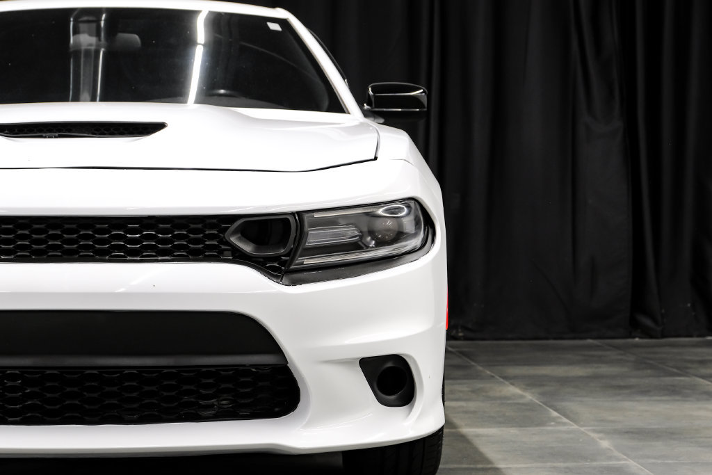 Used 2020 Dodge Charger SXT RWD image 43