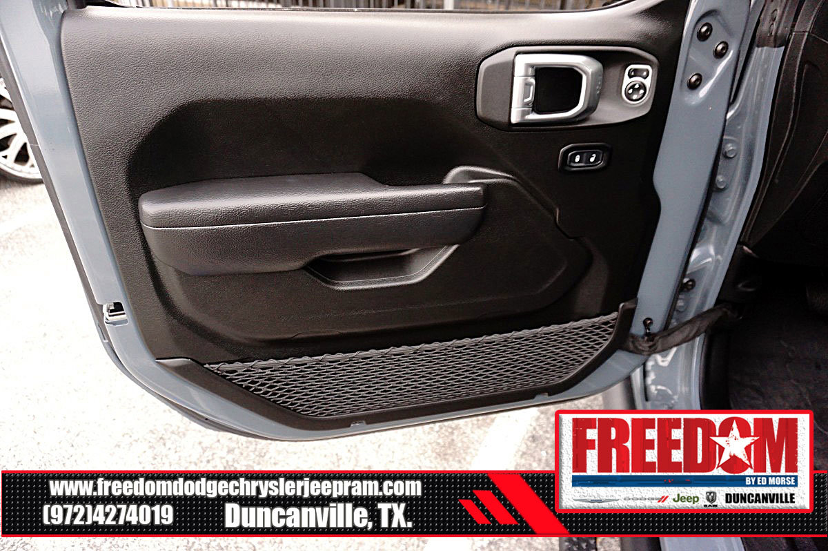 Certified 2024 Jeep Wrangler Unlimited Sport AWD/4WD image 40