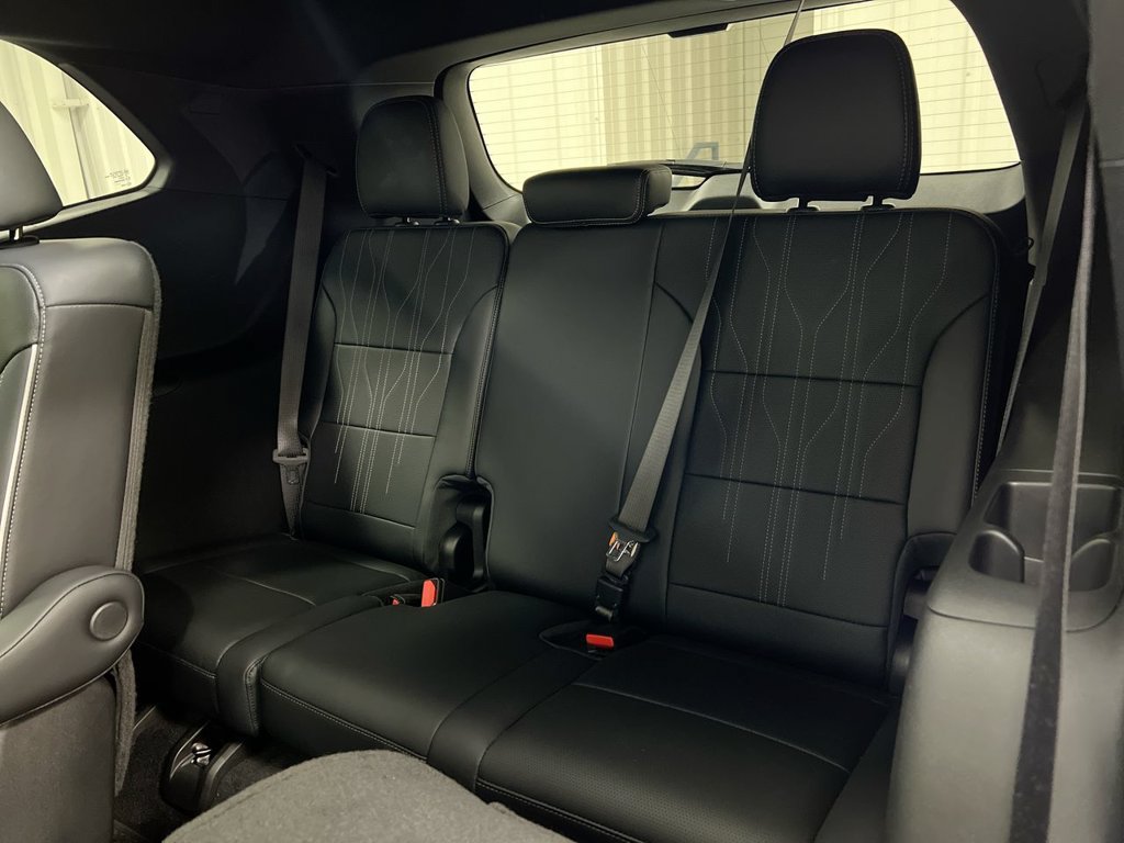New 2026 Buick Enclave Avenir w/ Super Cruise Package FWD image 25