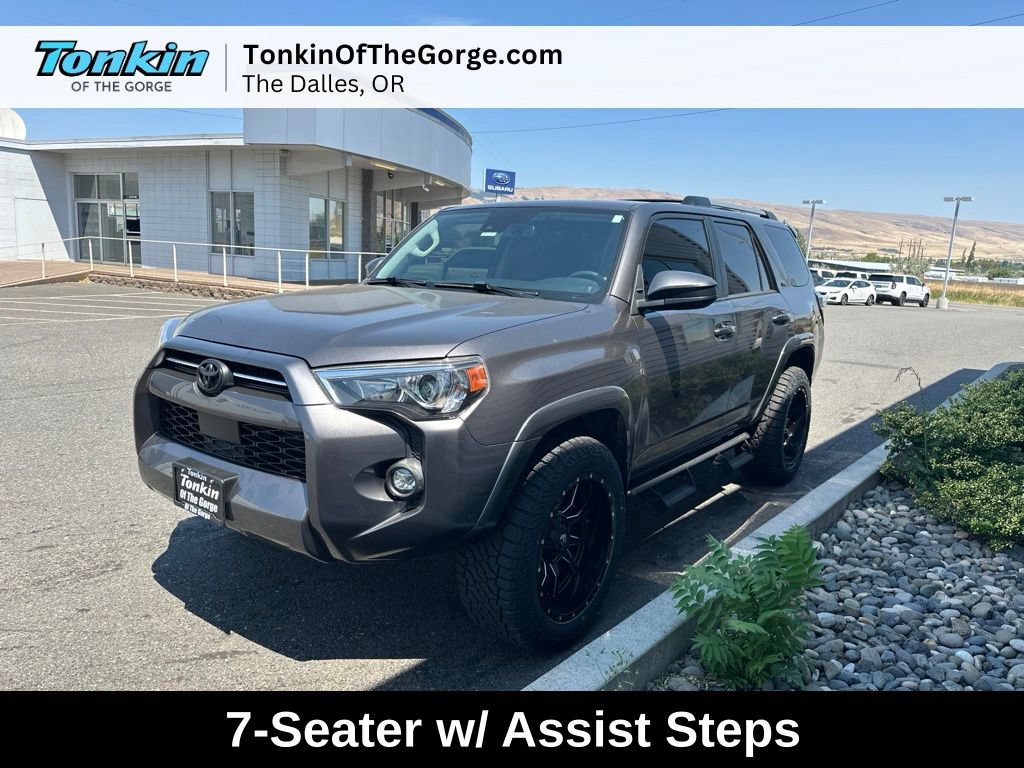 Used 2021 Toyota 4Runner SR5 AWD/4WD image 10