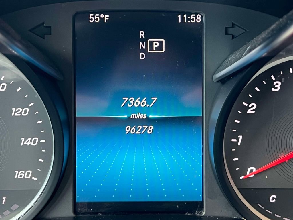 Used 2019 Mercedes-Benz C 300 4MATIC Sedan image 27