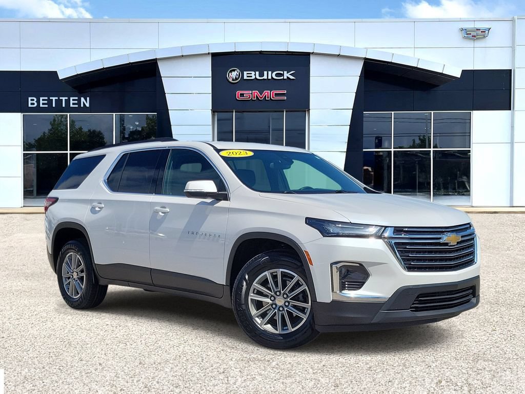 Used 2023 Chevrolet Traverse LT w/ LPO, Floor Liner Package