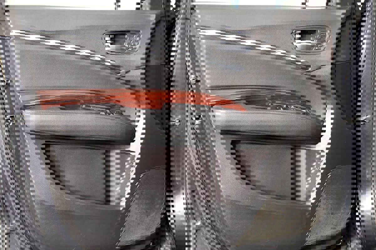 Used 2014 Acura MDX SH-AWD w/ Technology Package image 17