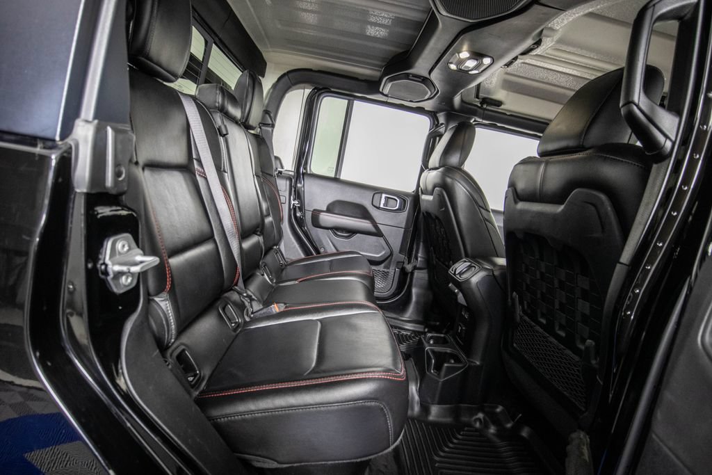 Used 2021 Jeep Gladiator Rubicon AWD/4WD image 11